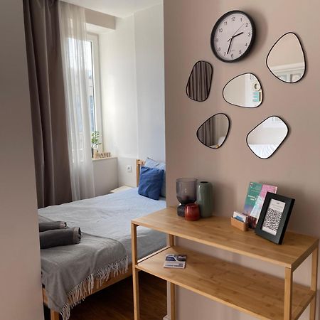Studio W Centrum Warszawy Ulica Chmielna - 500M Od Dworca Centralnego - By Good Sleeping Warsawa Bagian luar foto