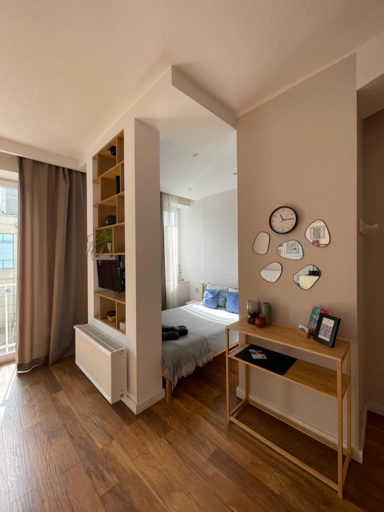 Studio W Centrum Warszawy Ulica Chmielna - 500M Od Dworca Centralnego - By Good Sleeping Warsawa Bagian luar foto
