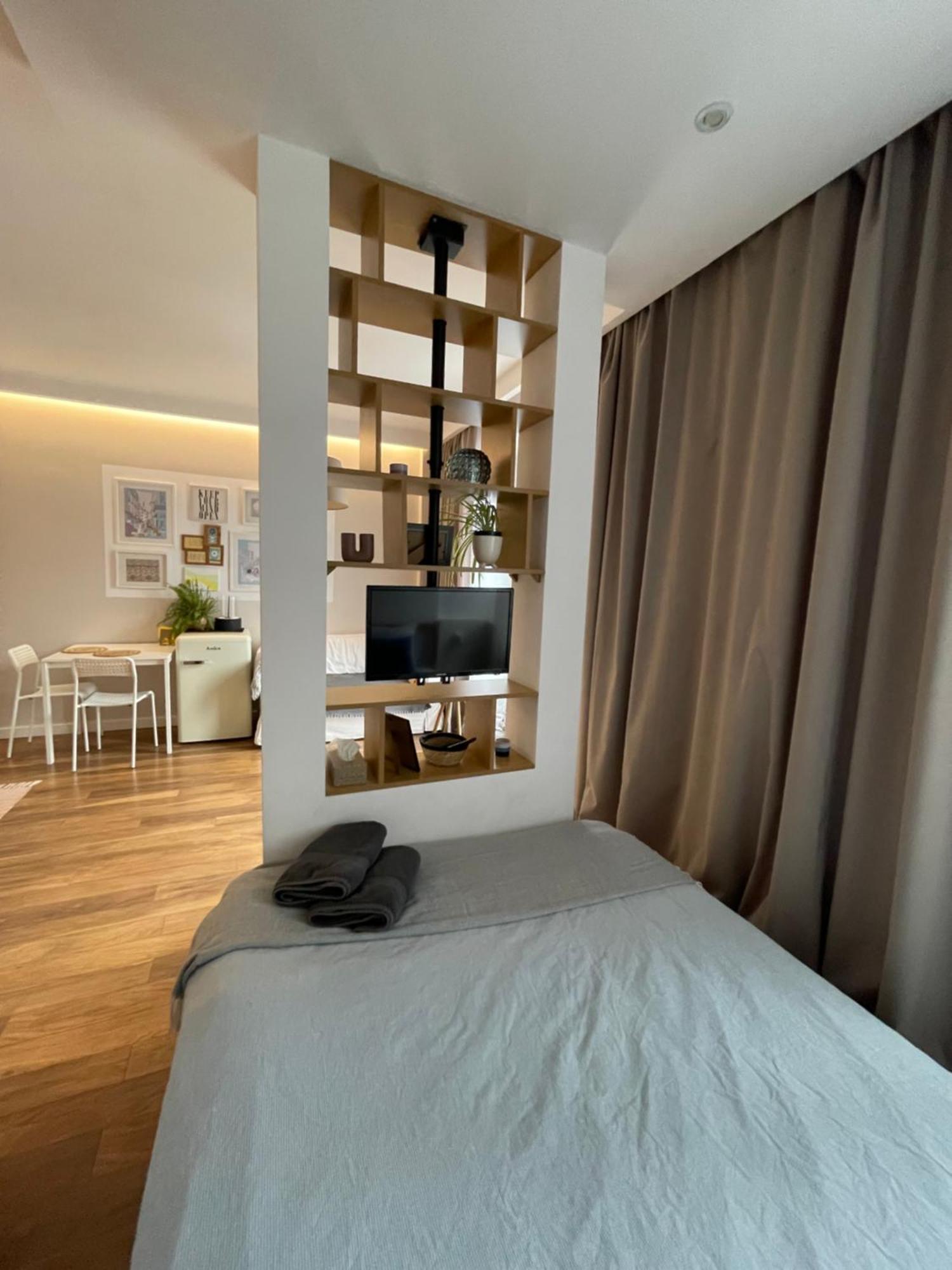 Studio W Centrum Warszawy Ulica Chmielna - 500M Od Dworca Centralnego - By Good Sleeping Warsawa Bagian luar foto