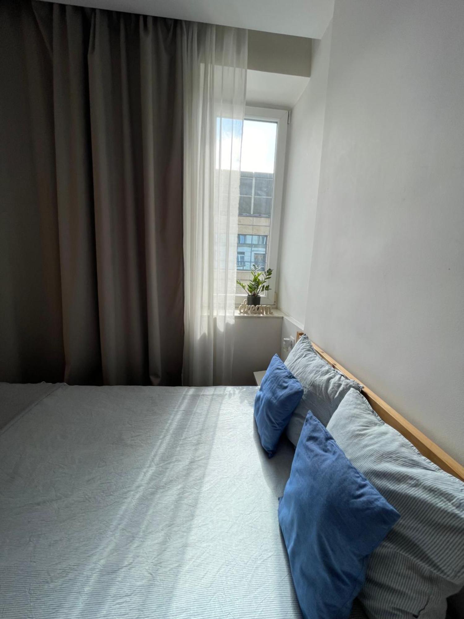 Studio W Centrum Warszawy Ulica Chmielna - 500M Od Dworca Centralnego - By Good Sleeping Warsawa Bagian luar foto